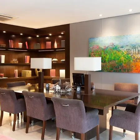 Hotel Ciutat 4*