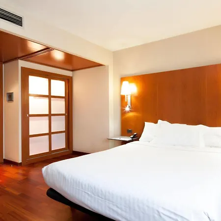 Ciutat 4*